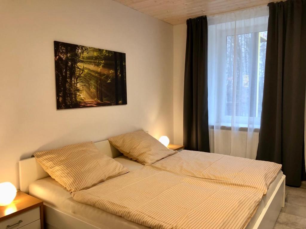 Erdgeschoss-Appartement Mit Seeblick Ahrensbok المظهر الخارجي الصورة