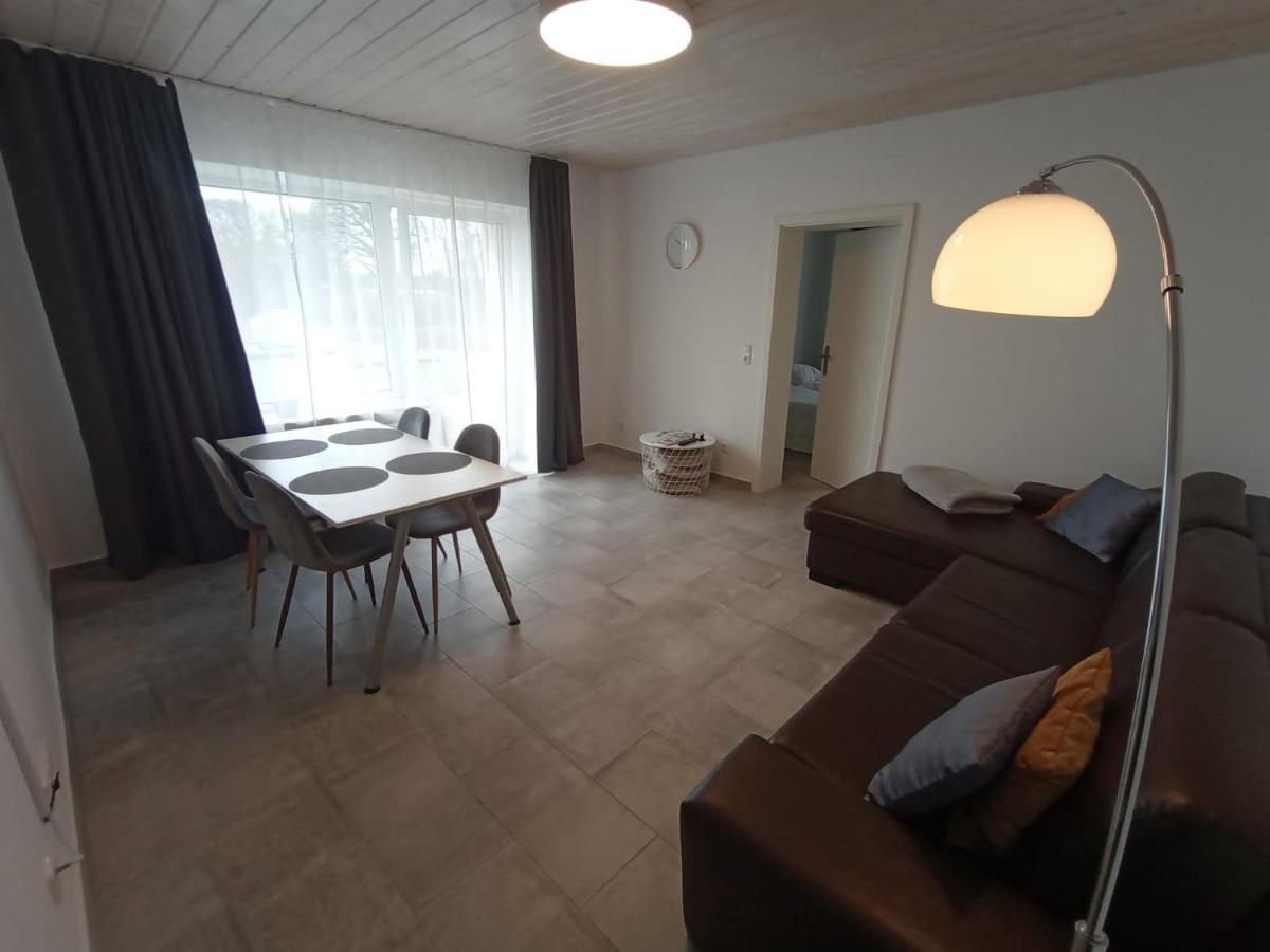 Erdgeschoss-Appartement Mit Seeblick Ahrensbok المظهر الخارجي الصورة